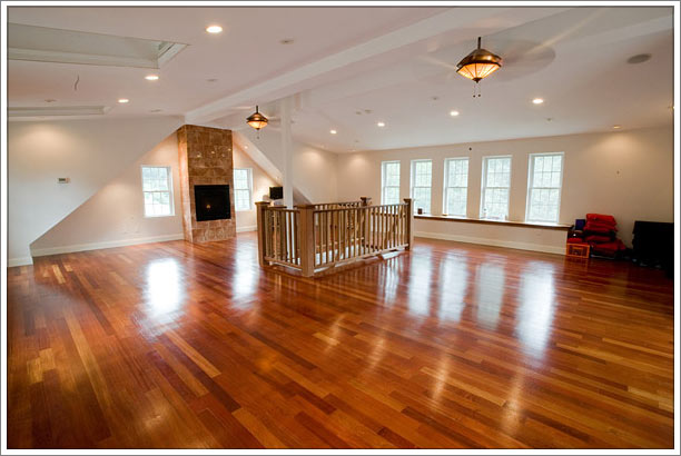 Interior of the Exclusive Yoga studio; right side